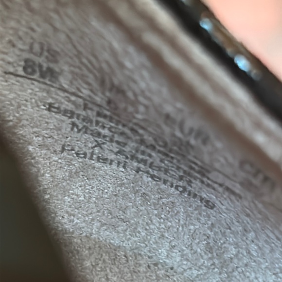 Life Stride Velocity X-Amber Pumps. Size 8W - Picture 5 of 13